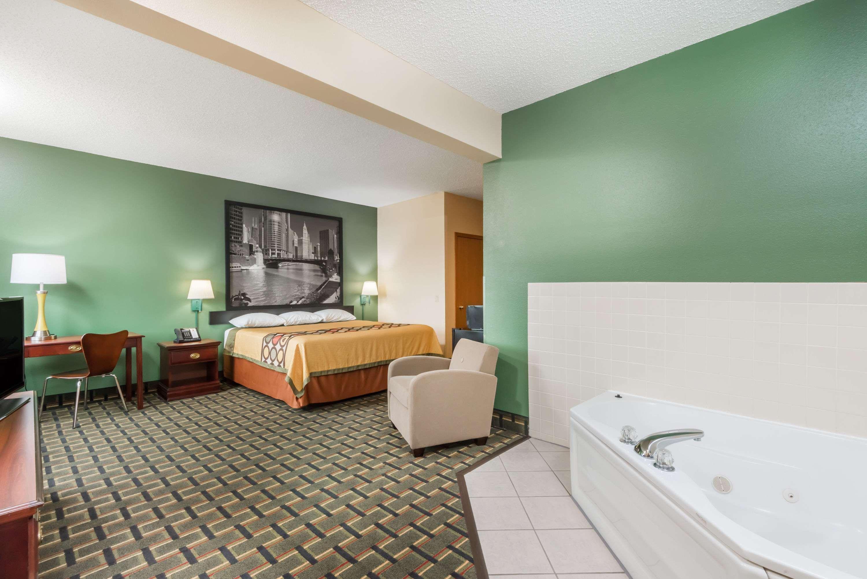 Hotel Super 8 By Wyndham Mt. Carmel Il à Mount Carmel Extérieur photo